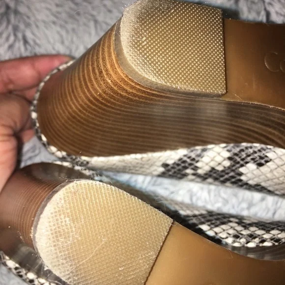 Calvin Klein Python‎ Wedge - Picture 6 of 8